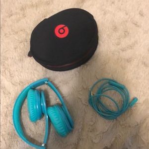 Accessories - Beats by Dre, barely used unisex Accessories - Beats by Dre, barely used unisex